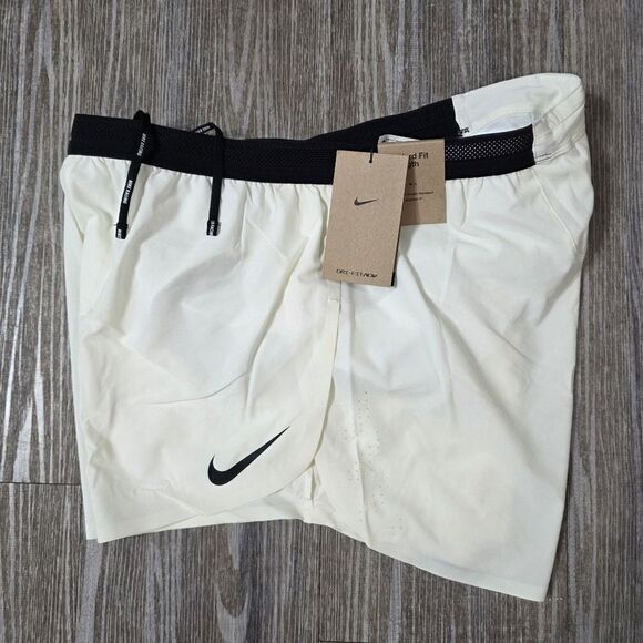 Nike Aeroswift DRI-FIT ADV 2" Lined Running Shorts L White Black FN3349-010 New - Picture 11 of 16
